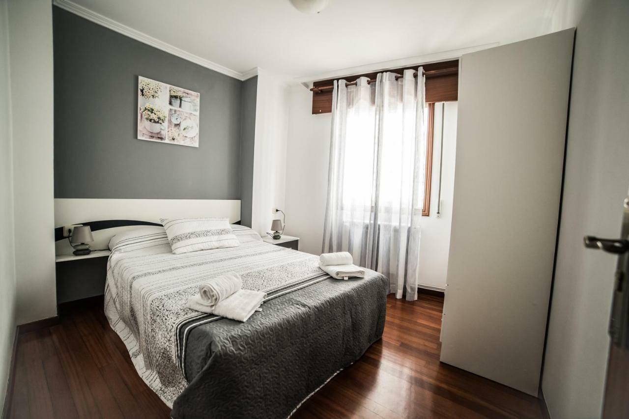 Apartamentos Enteros O Lagar เมลิเด ภายนอก รูปภาพ